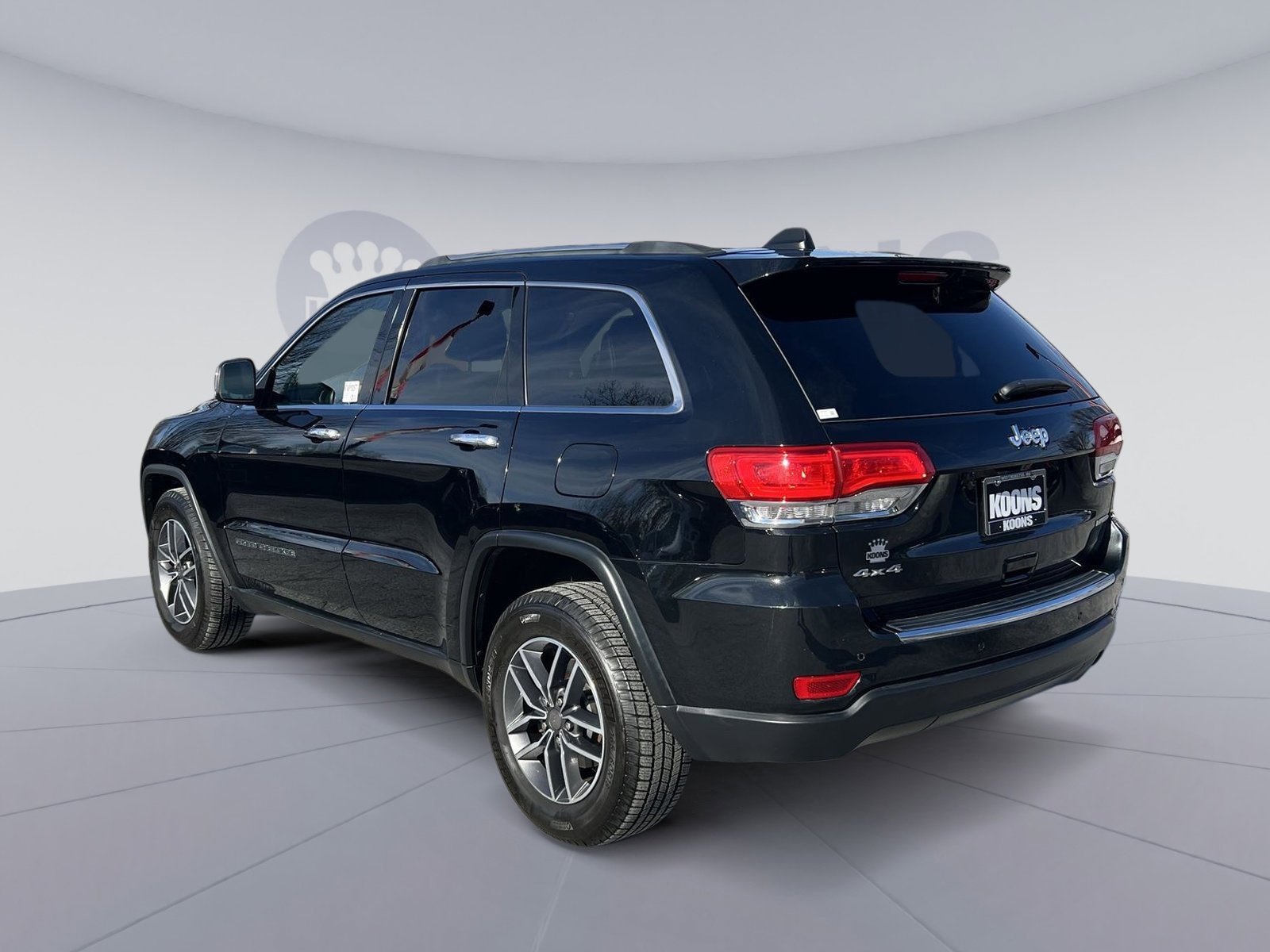 Used 2019 Jeep Grand Cherokee Limited image 4