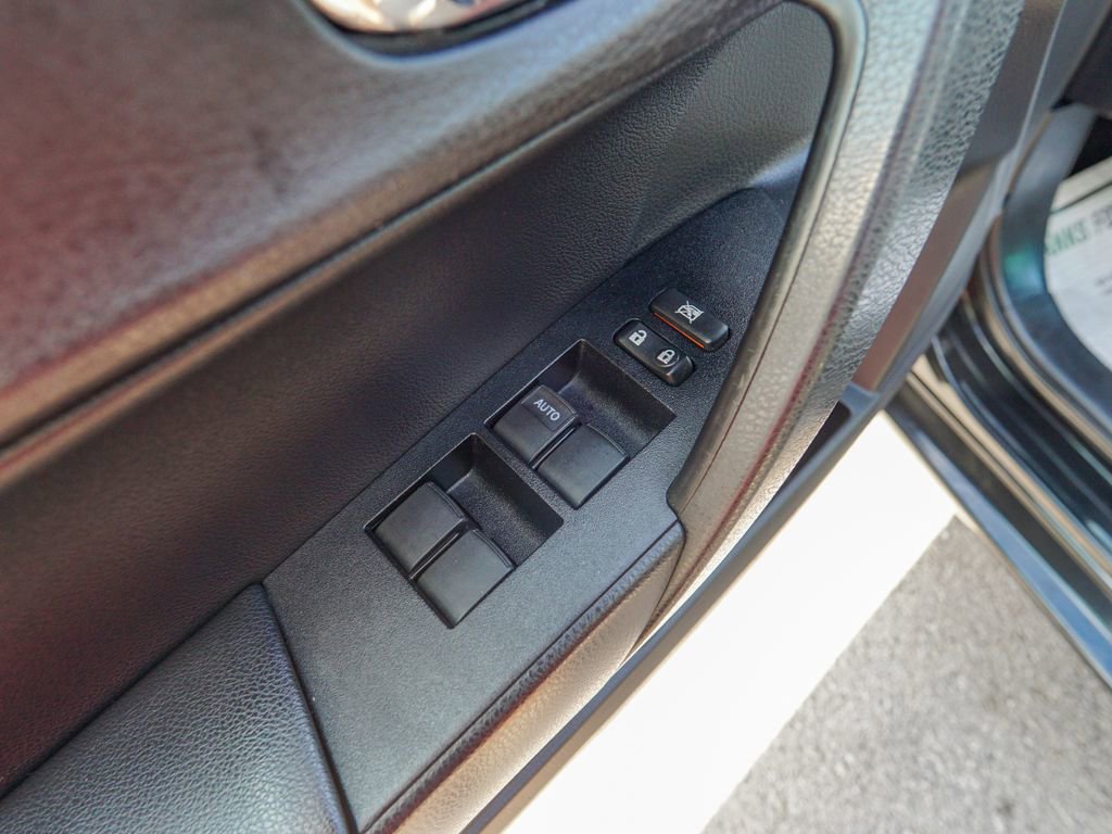 Used 2014 Toyota Corolla S FWD image 14