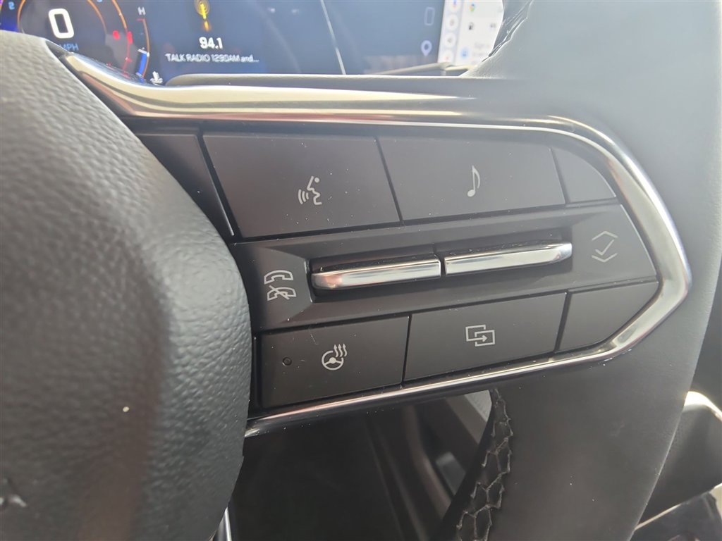 Used 2026 Chevrolet Equinox LT w/ Convenience Package II image 34