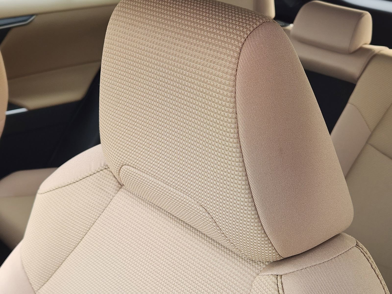 New 2025 Toyota RAV4 LE image 15