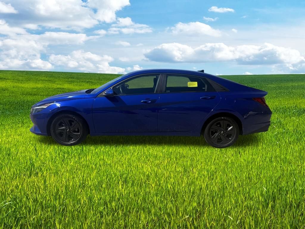 Used 2021 Hyundai Elantra SEL FWD image 8
