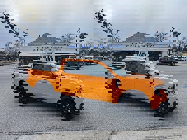 New 2026 Ford Maverick Lariat w/ Black Appearance Package image 25