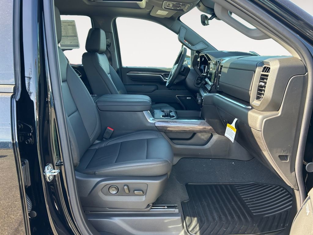 New 2026 Chevrolet Silverado 3500 LTZ w/ Trail Boss Package image 10