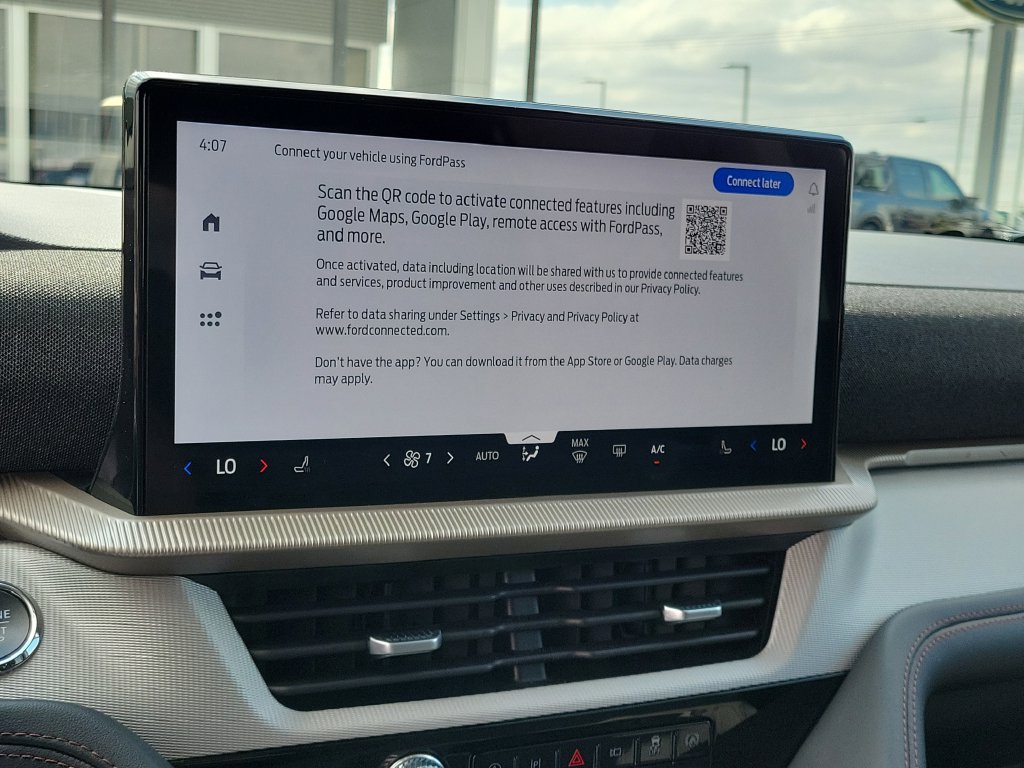 Certified 2025 Ford Explorer Active RWD image 28