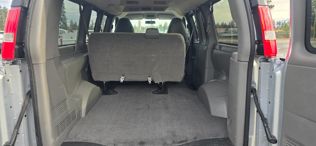 Used 2015 Chevrolet Express 2500 LS image 17