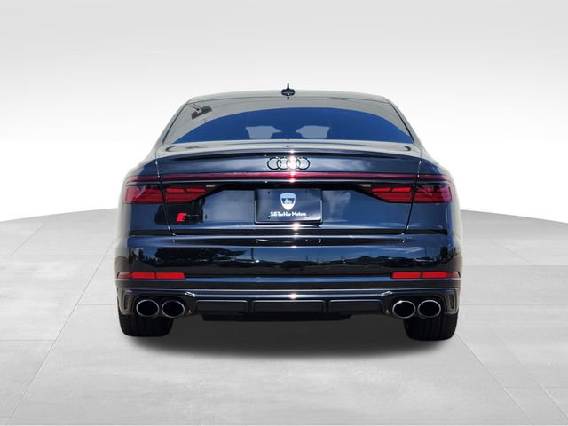 Used 2022 Audi S8 w/ S8 Comfort Plus Package AWD/4WD image 8