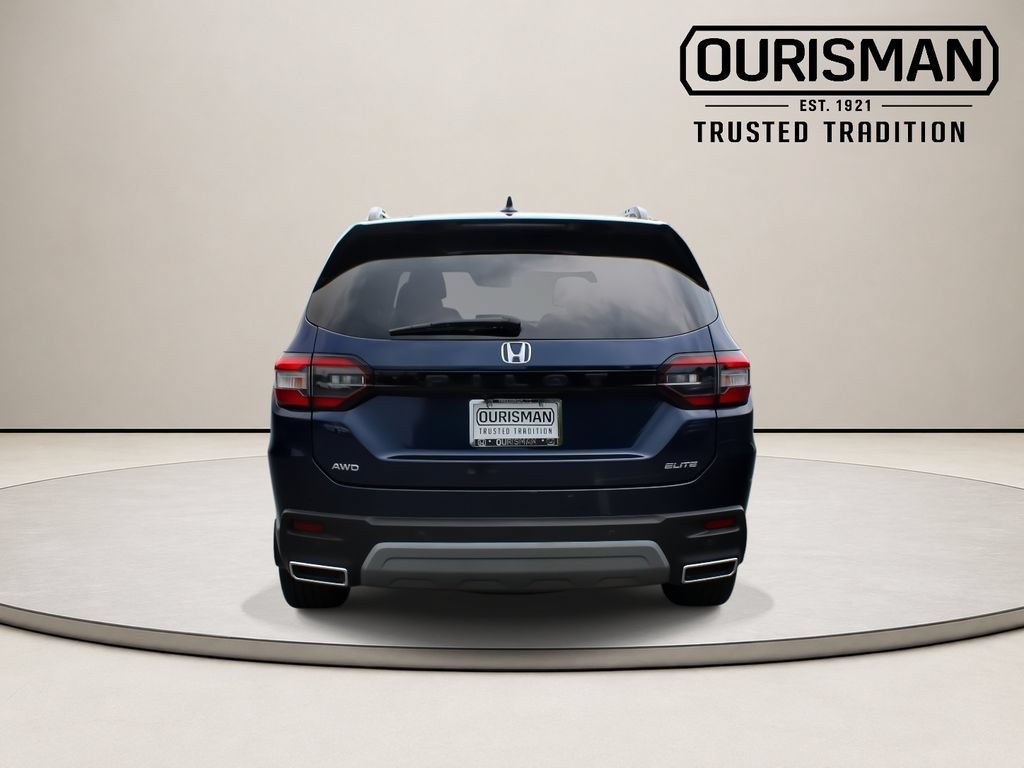 Used 2024 Honda Pilot Elite image 9