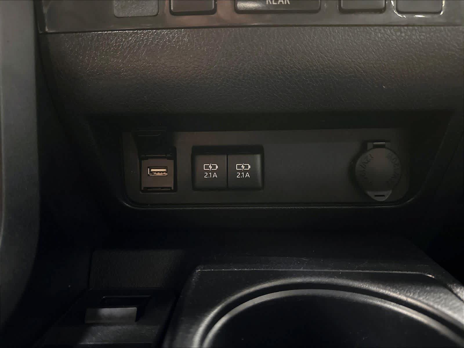 Used 2020 Toyota Sequoia TRD Pro AWD/4WD image 35