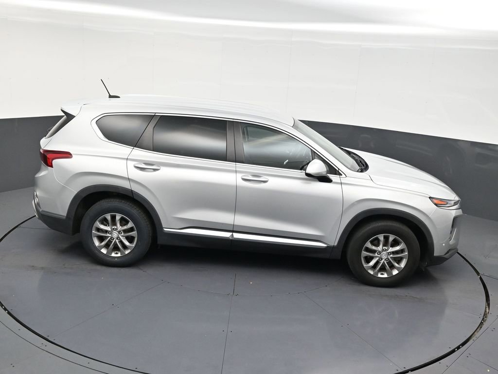 Used 2020 Hyundai Santa Fe SE w/ Cargo Package image 18