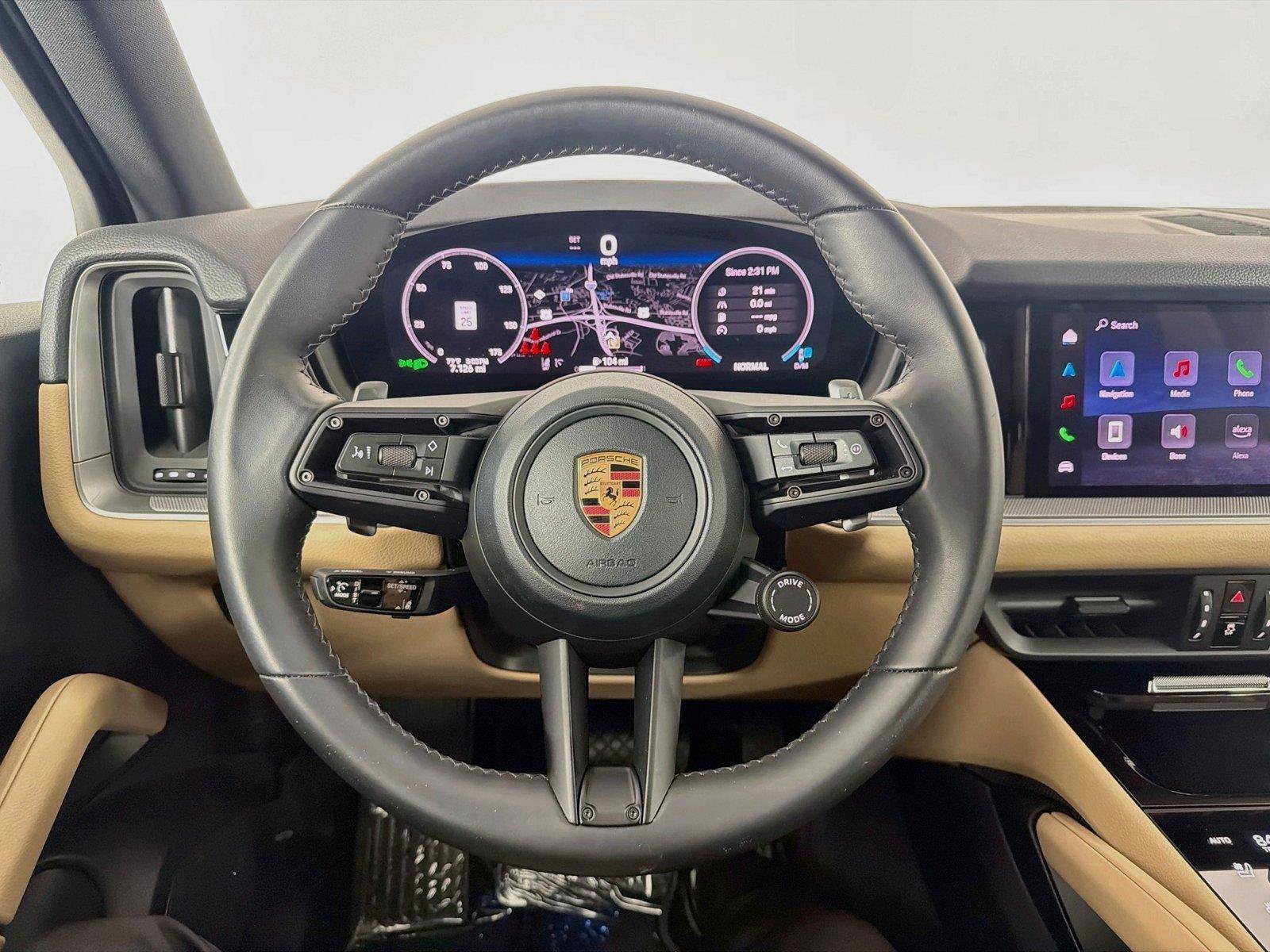 Certified 2026 Porsche Cayenne AWD/4WD image 13