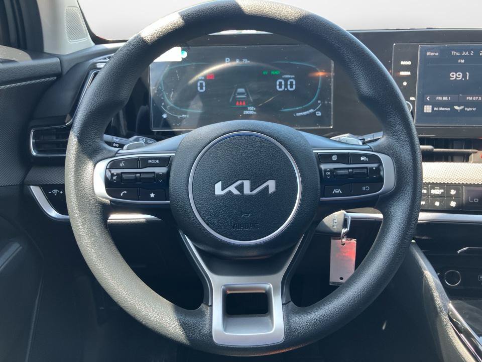 Used 2025 Kia Sportage LX FWD image 13