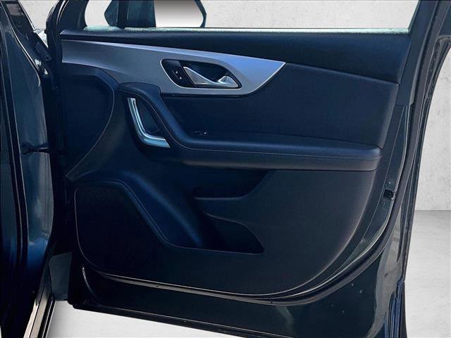 Used 2020 Chevrolet Blazer LT FWD image 18