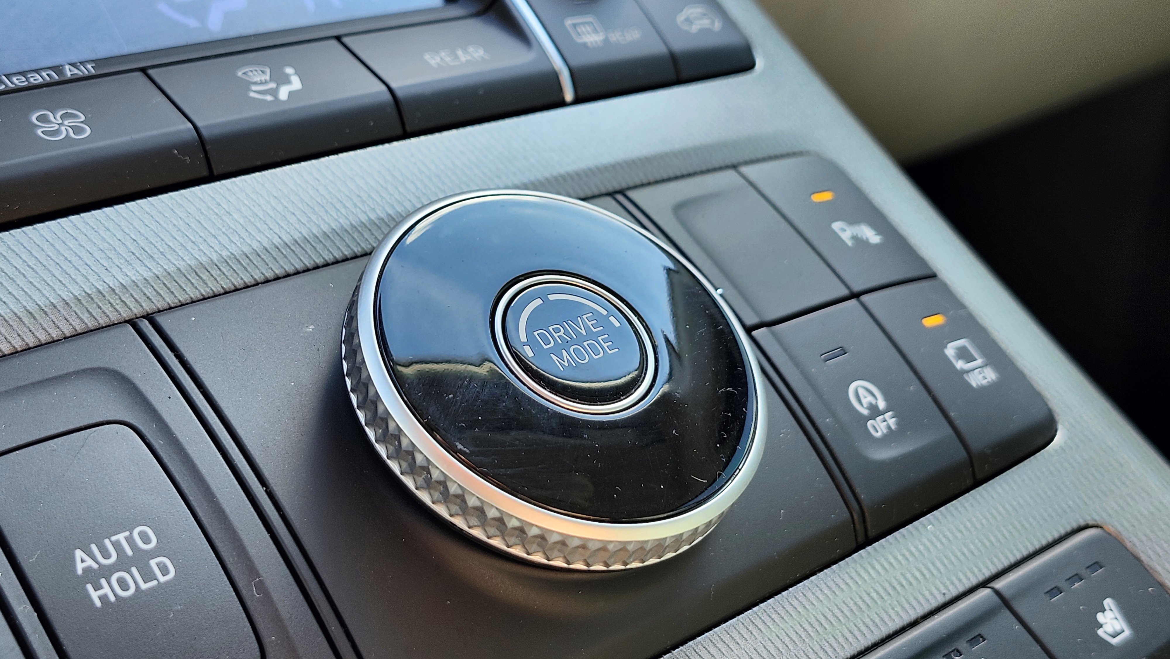 Used 2022 Hyundai Palisade Calligraphy image 11