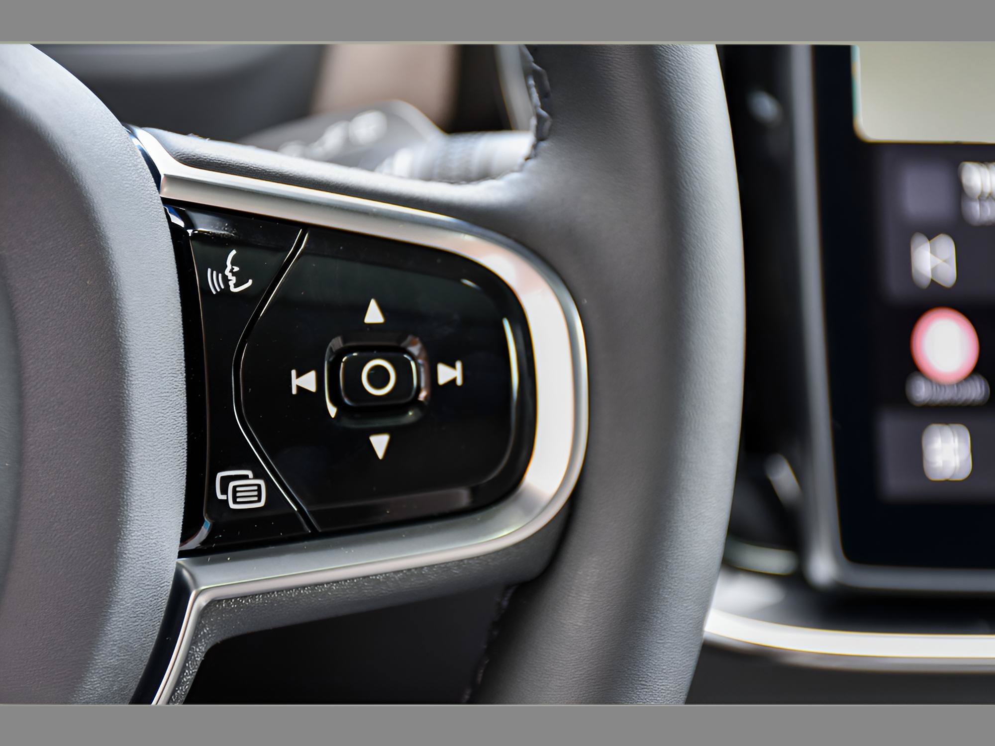 New 2027 Volvo XC90 B6 Ultra AWD/4WD image 36