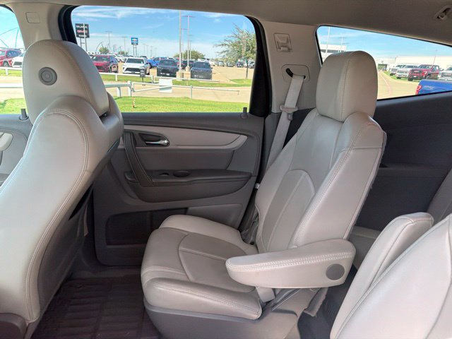 Used 2015 Chevrolet Traverse LT FWD image 13