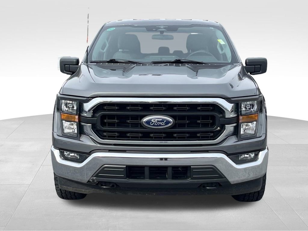 Used 2023 Ford F150 XLT w/ Trailer Tow Package image 9