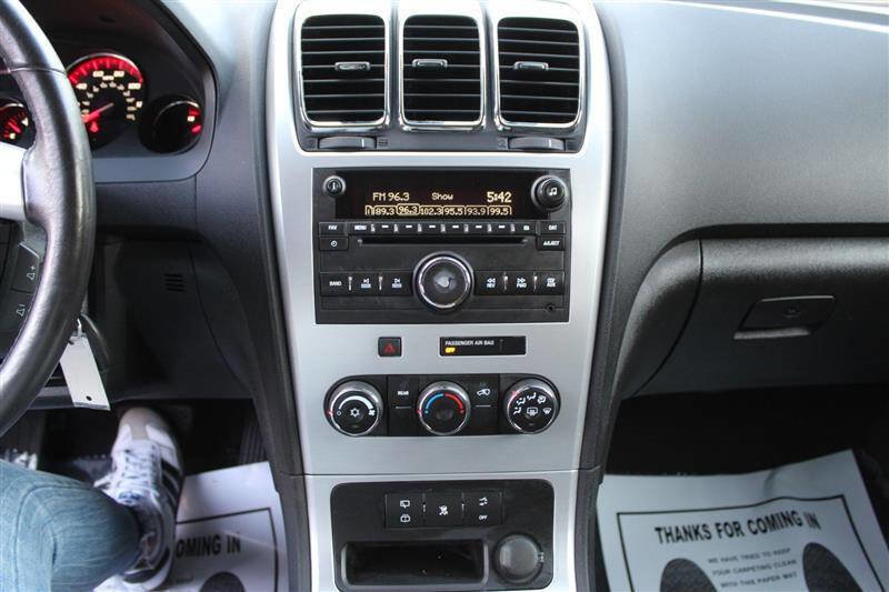 Used 2011 GMC Acadia SLE image 19