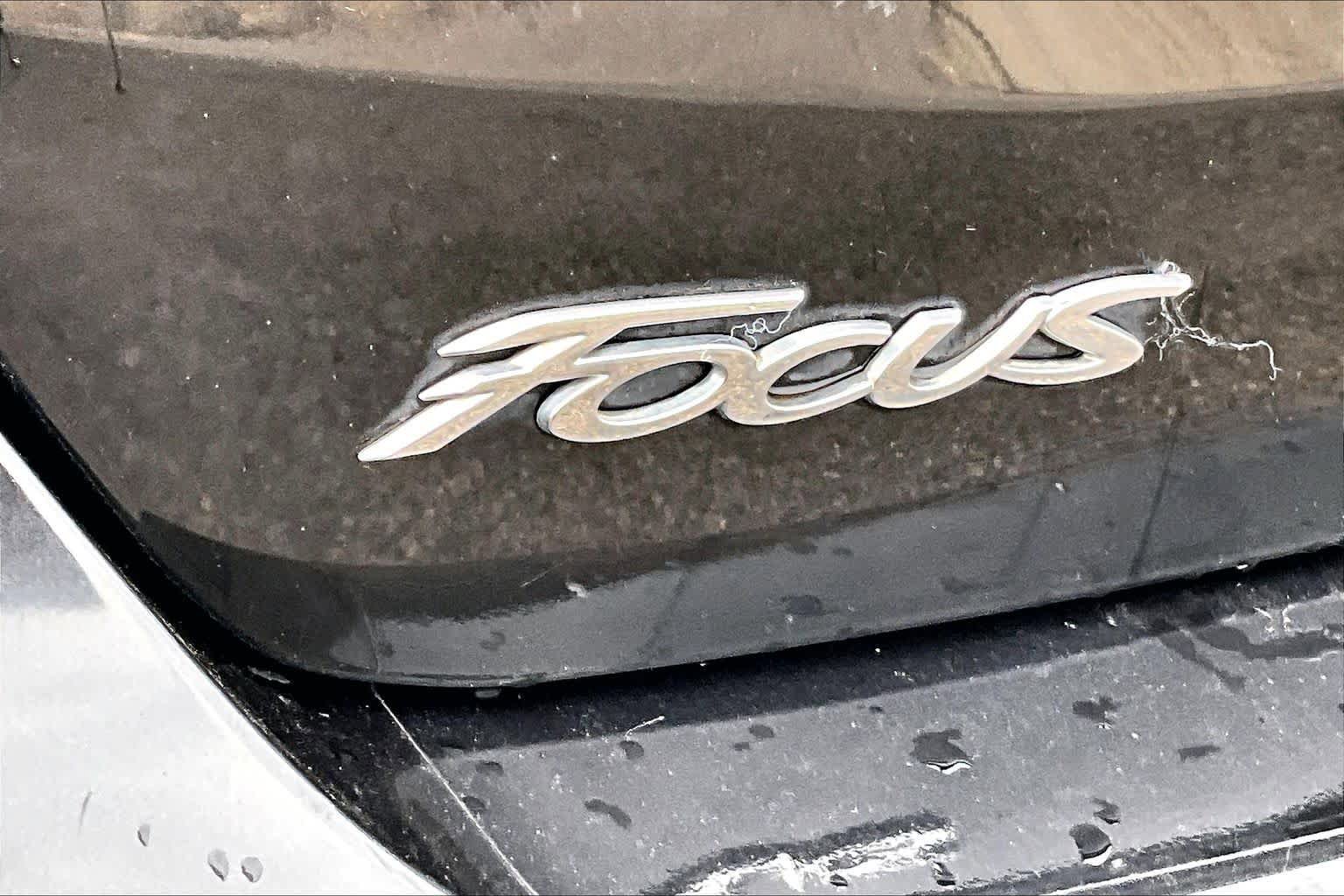 Used 2015 Ford Focus SE FWD image 10