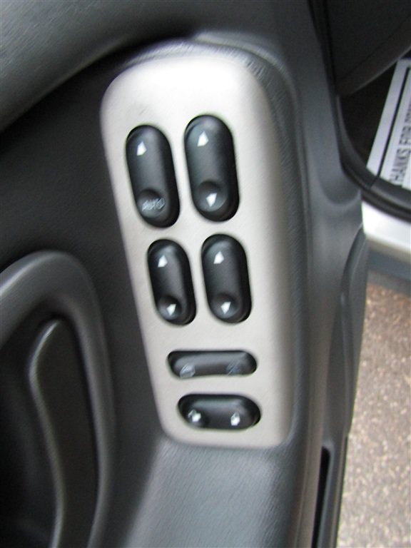 Used 2005 MAZDA Tribute I FWD image 22
