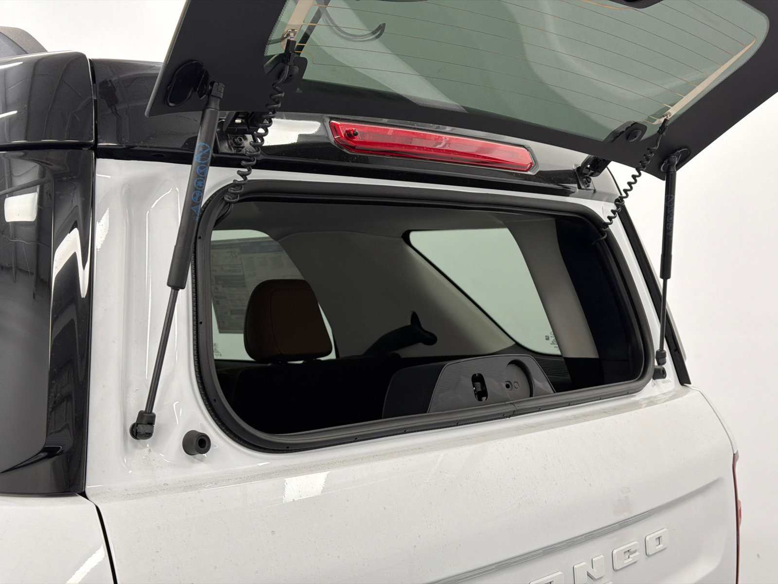 New 2026 Ford Bronco Sport Outer Banks w/ Outer Banks Tech Package+ AWD/4WD image 7