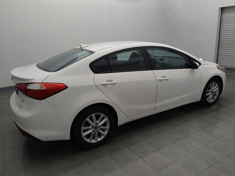 Used 2017 Kia Forte S FWD image 10