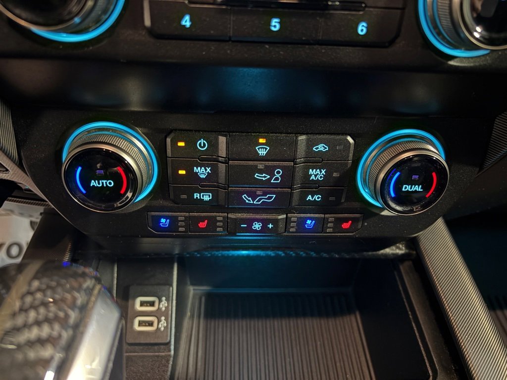 Used 2019 Ford F150 Raptor w/ Equipment Group 802A Luxury image 16