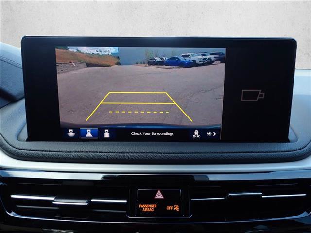 Used 2025 Acura MDX SH-AWD image 12