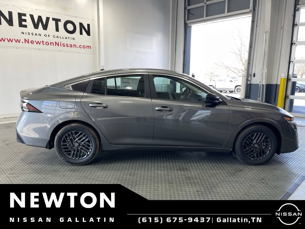 New 2026 Nissan Sentra SV w/ SV Convenience Package FWD image 9