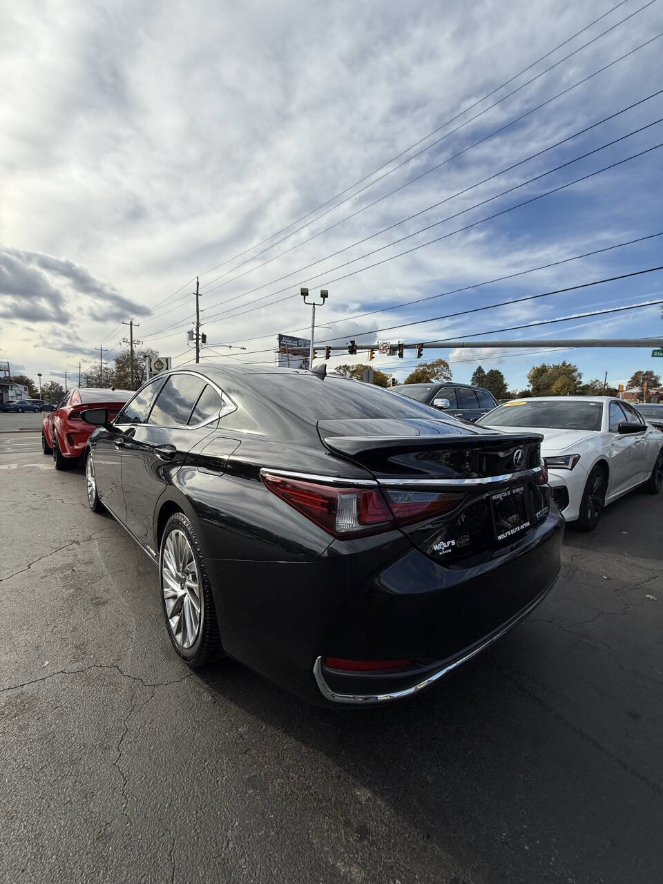 Used 2020 Lexus ES 300h w/ Luxury Package image 9