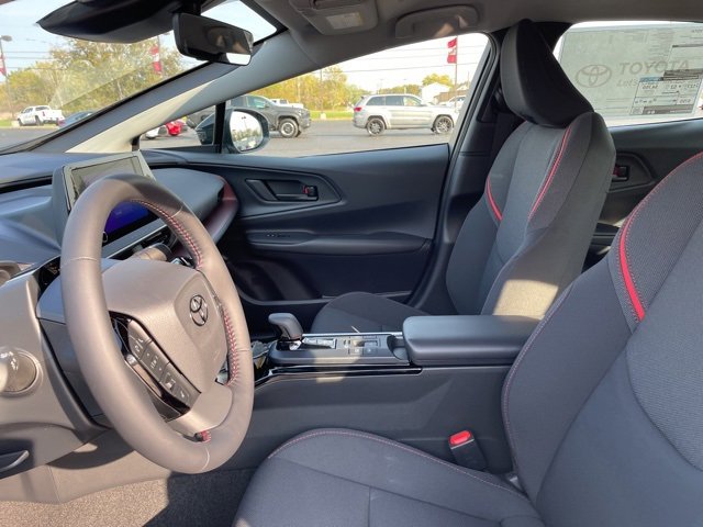 New 2026 Toyota Prius Plug-In Hybrid image 10