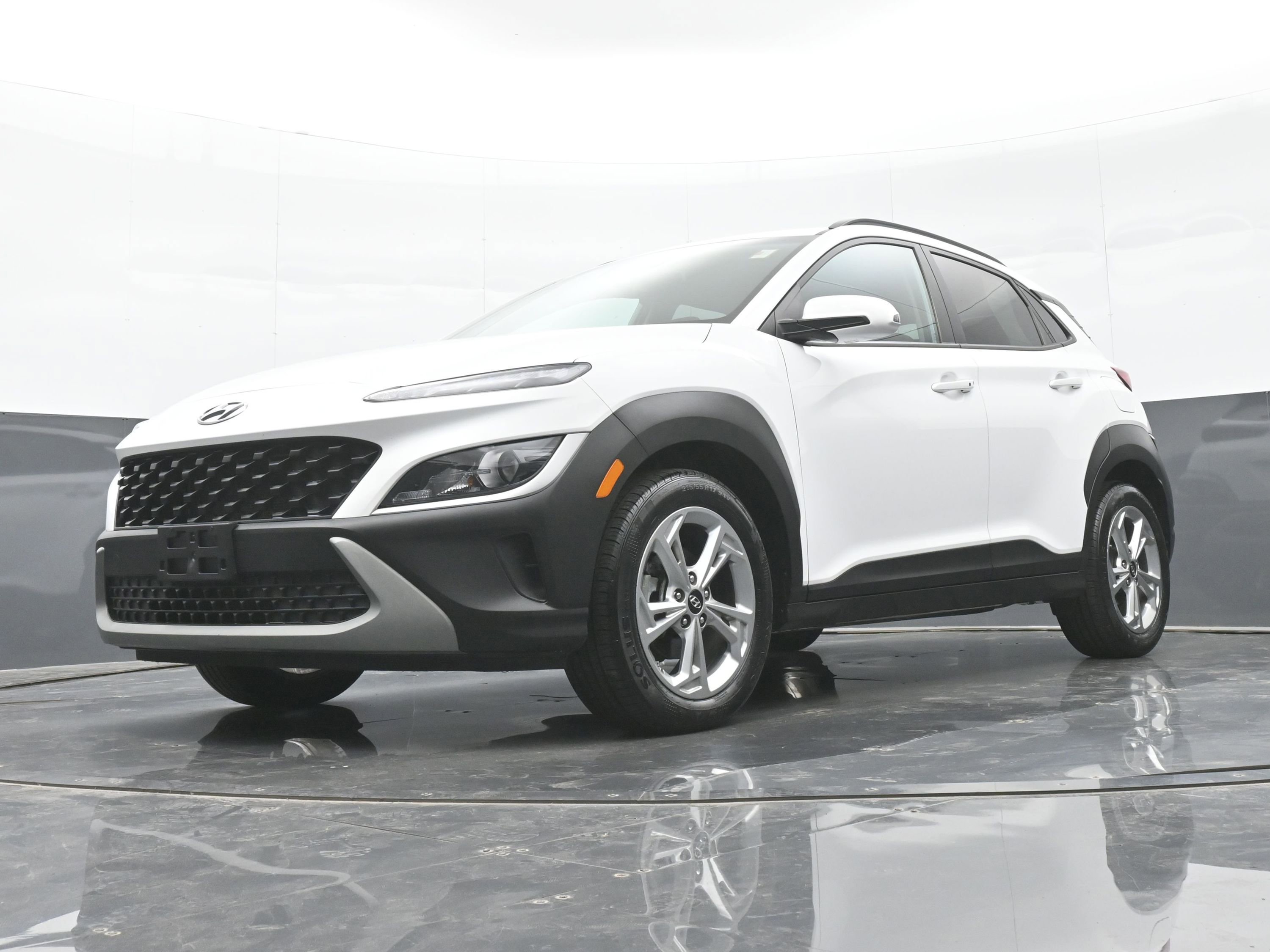 Used 2022 Hyundai Kona SEL FWD image 44