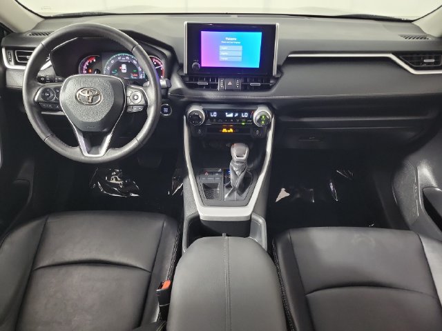 Used 2023 Toyota RAV4 XLE Premium FWD image 16