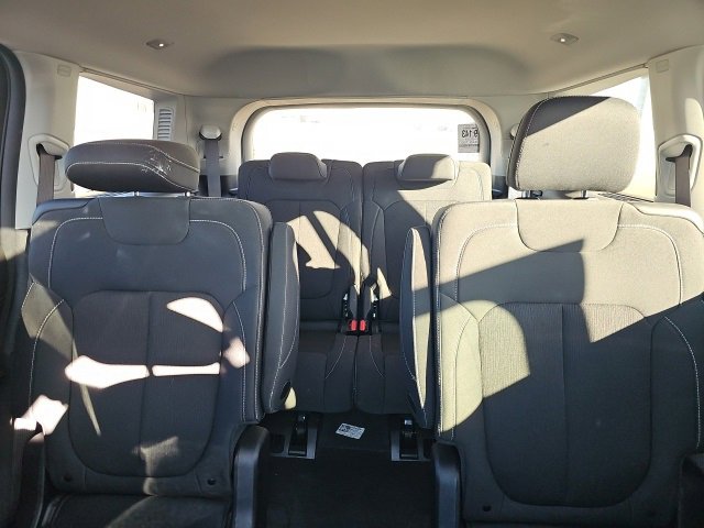 Used 2021 Jeep Grand Cherokee L Laredo w/ Luxury Tech Group I image 10