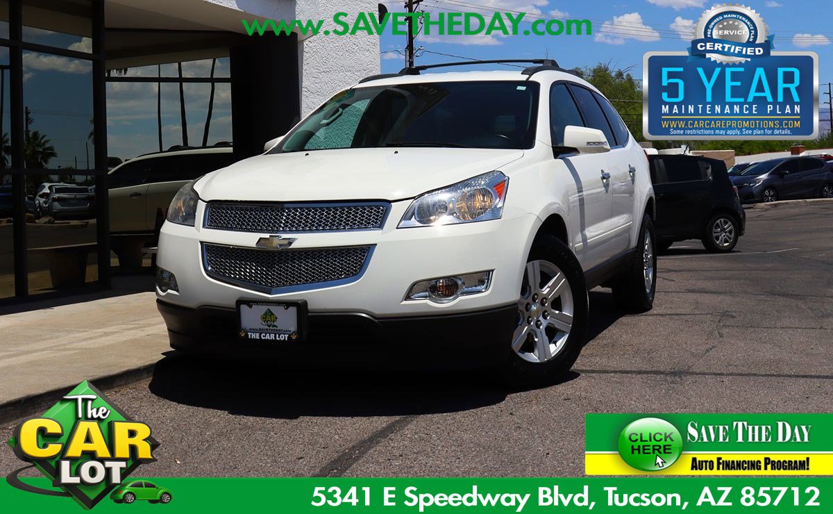 Used 2012 Chevrolet Traverse LT FWD image 1
