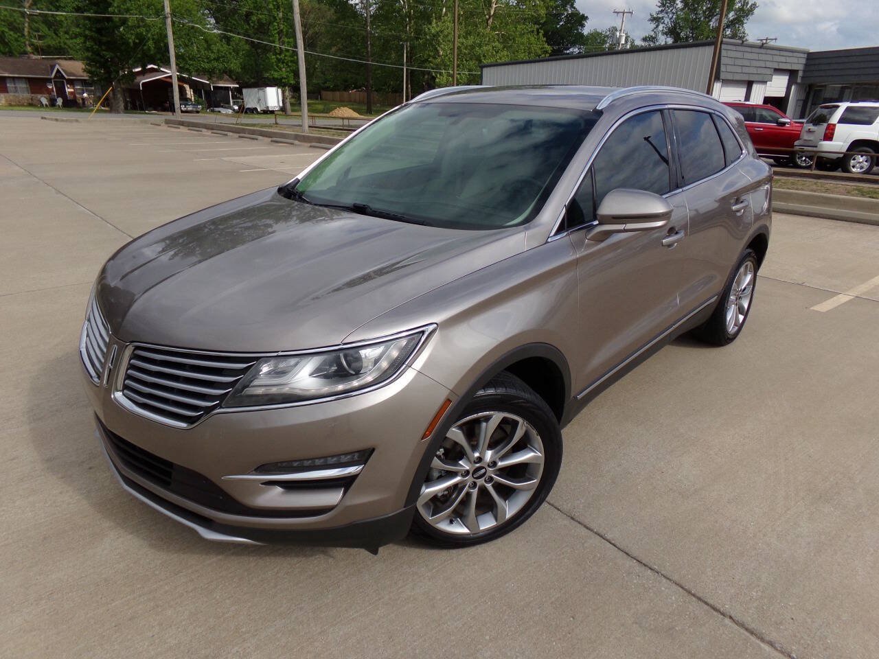 Used 2018 Lincoln MKC Select w/ Select Plus Package FWD image 5