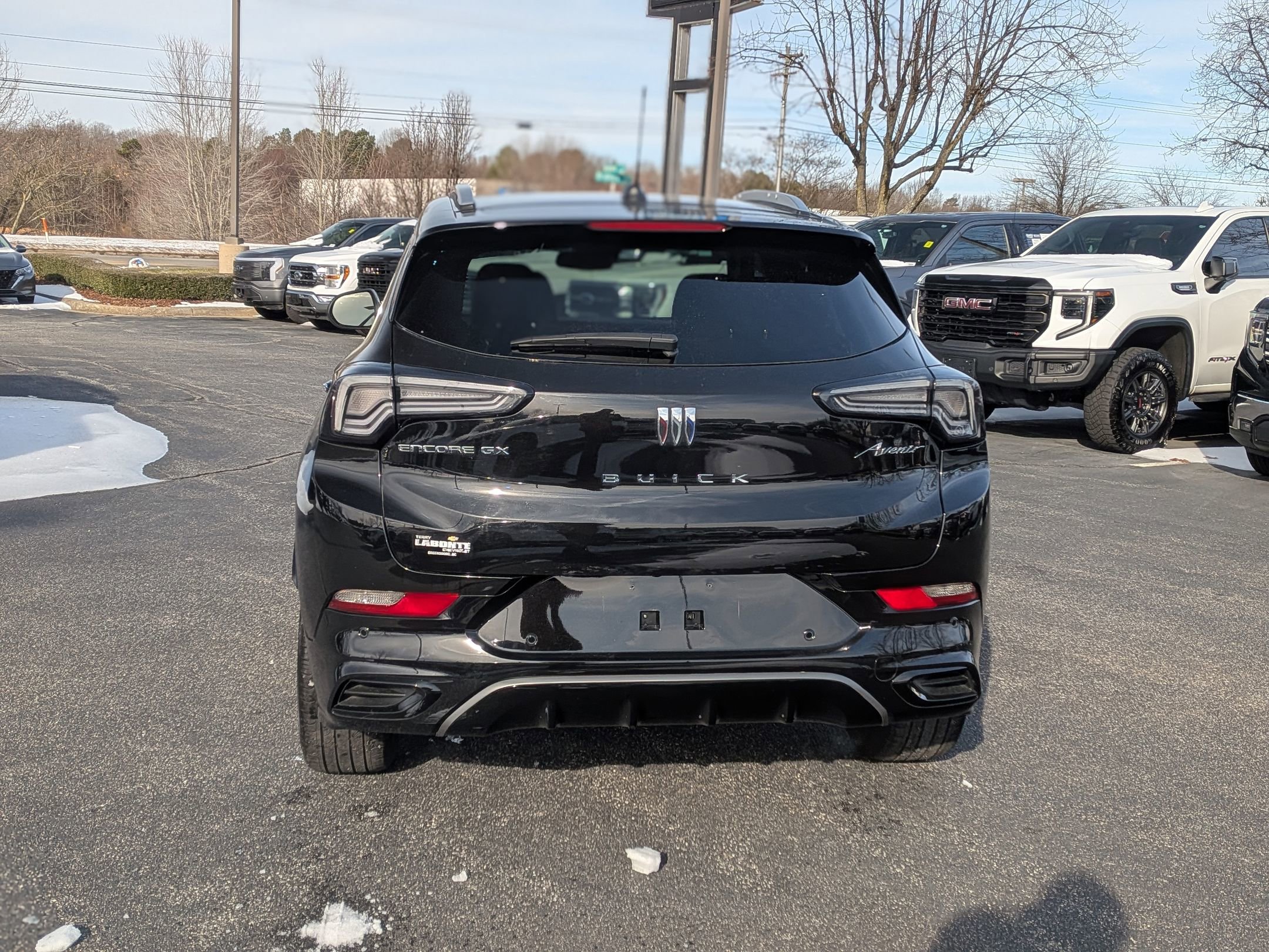 Certified 2024 Buick Encore GX Avenir w/ Avenir Convenience Package image 8