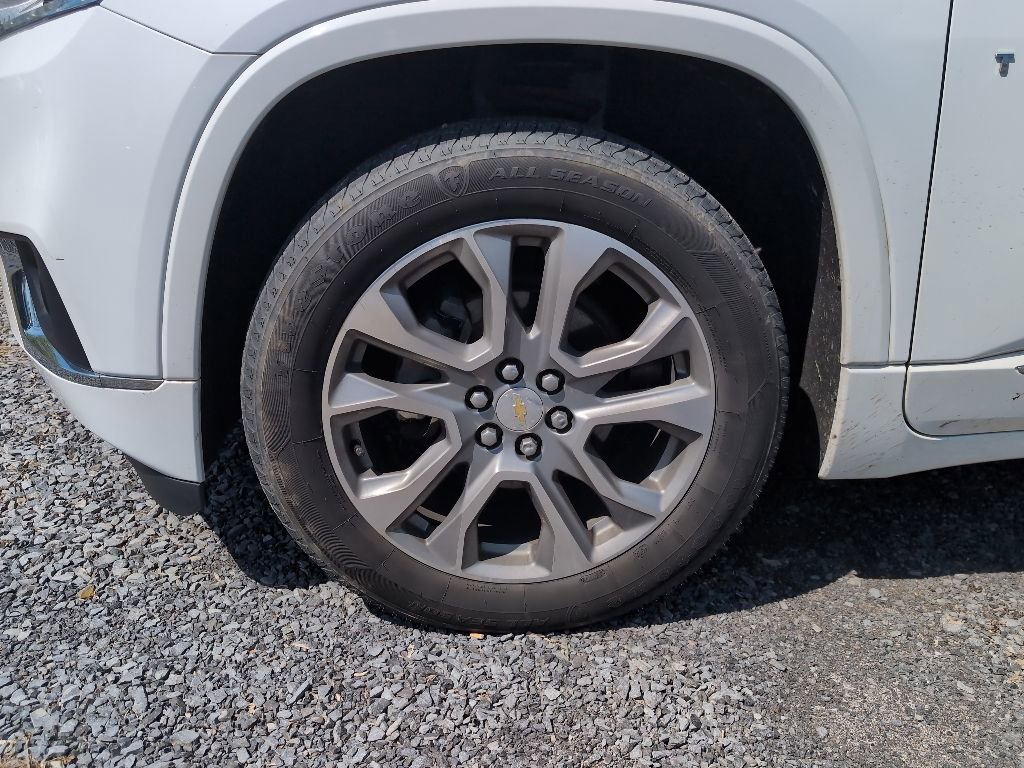 Used 2019 Chevrolet Traverse Premier AWD/4WD image 8