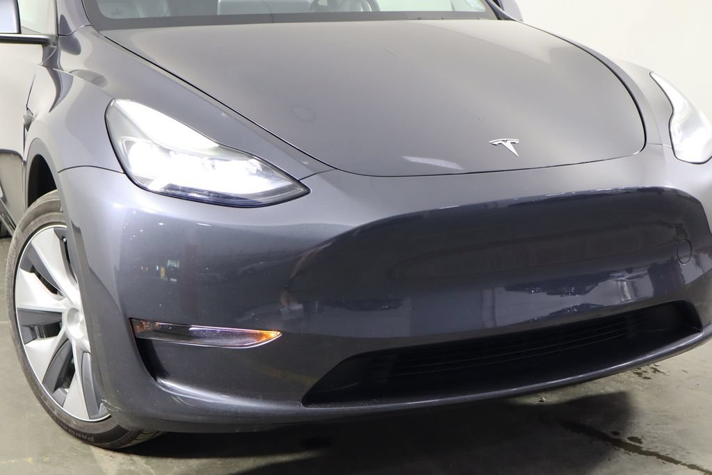 Used 2023 Tesla Model Y Long Range AWD/4WD image 47