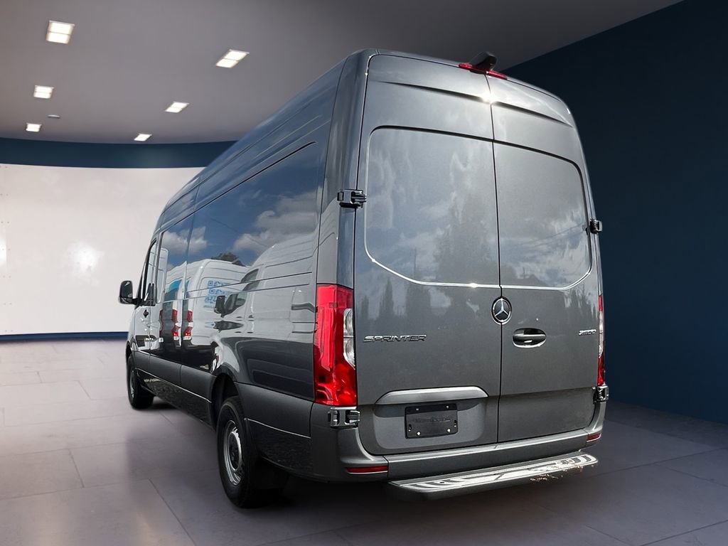New 2025 Mercedes-Benz Sprinter 2500 image 2