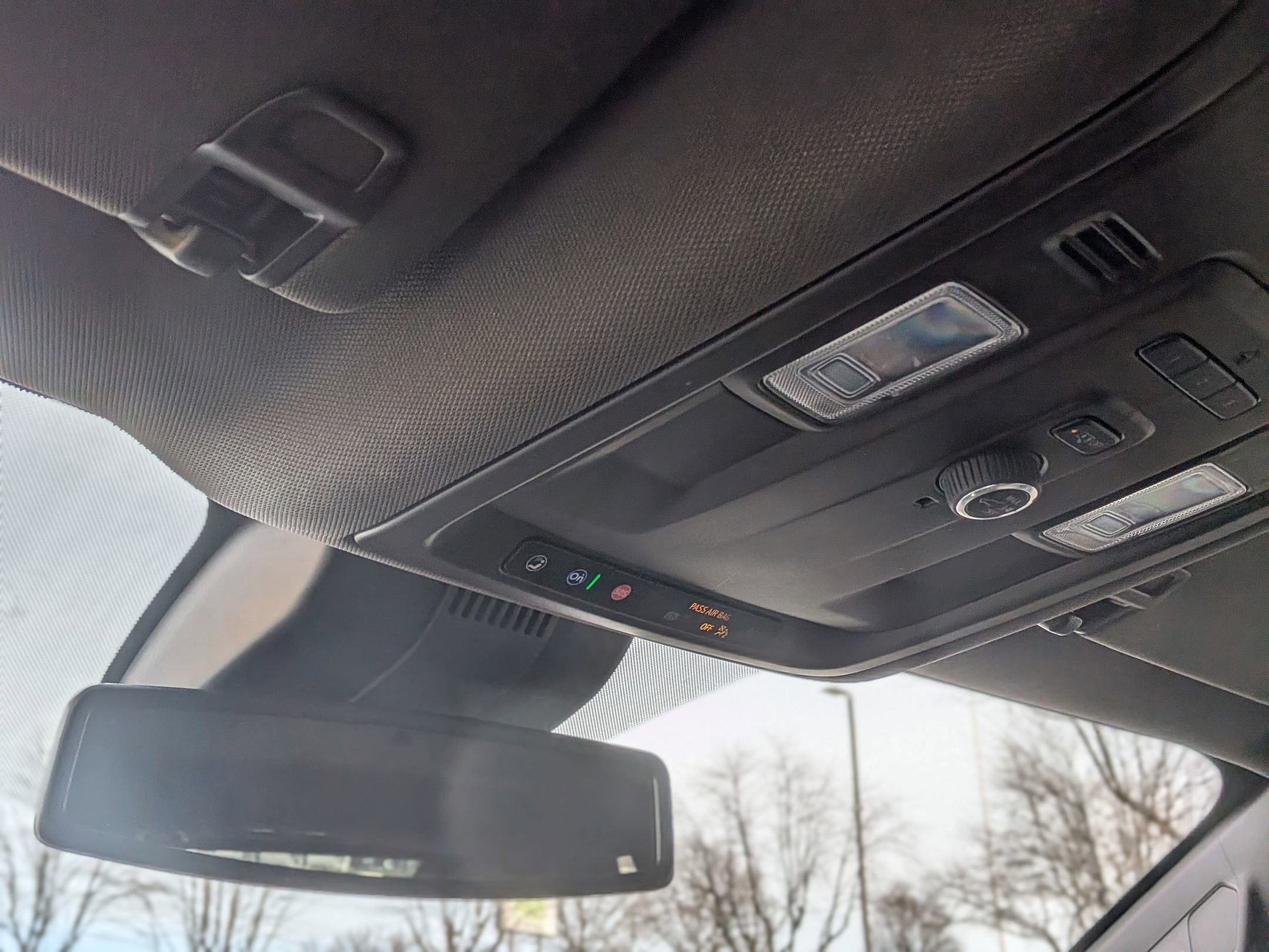 Used 2024 Chevrolet Tahoe LT image 32