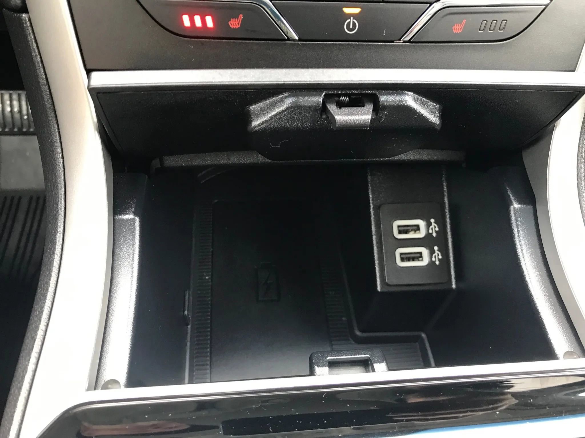 Used 2020 Ford Edge SEL w/ Convenience Package image 29