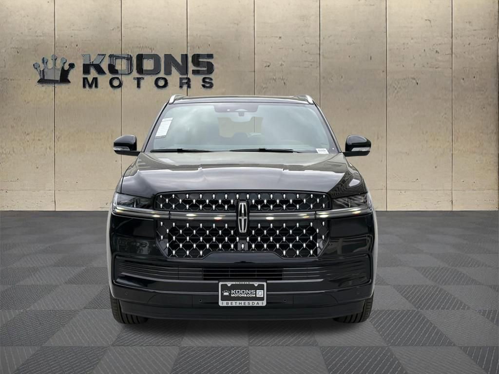 New 2026 Lincoln Navigator L Black Label AWD/4WD image 3