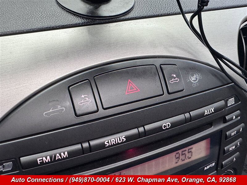 Used 2011 MAZDA MX-5 Miata Grand Touring w/ Premium Pkg RWD image 22