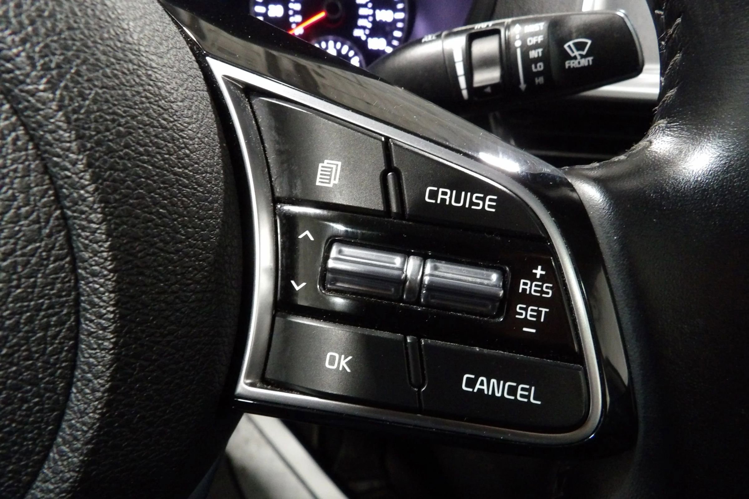 Used 2020 Kia Optima S w/ S Panoramic Sunroof Package image 21