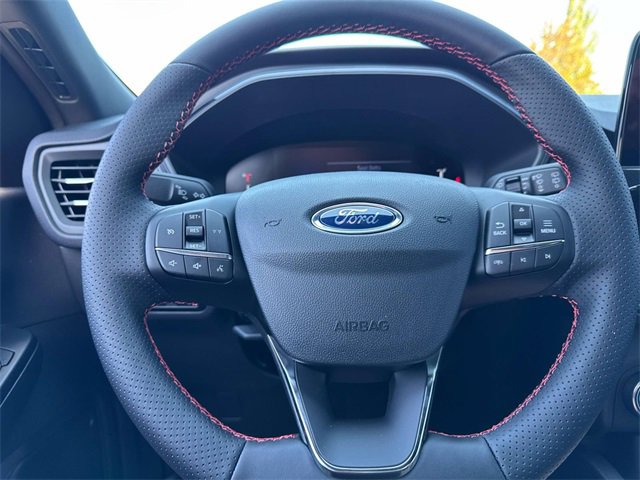 New 2025 Ford Escape ST-Line image 18