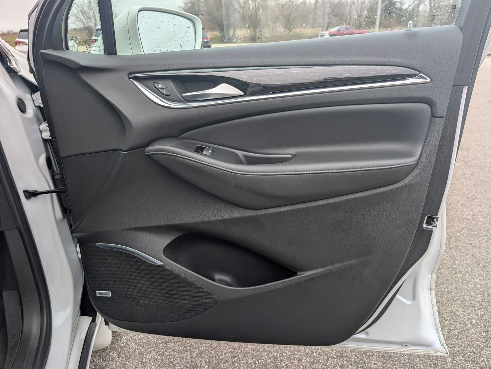 Used 2020 Buick Enclave Avenir w/ Avenir Technology Package AWD/4WD image 38