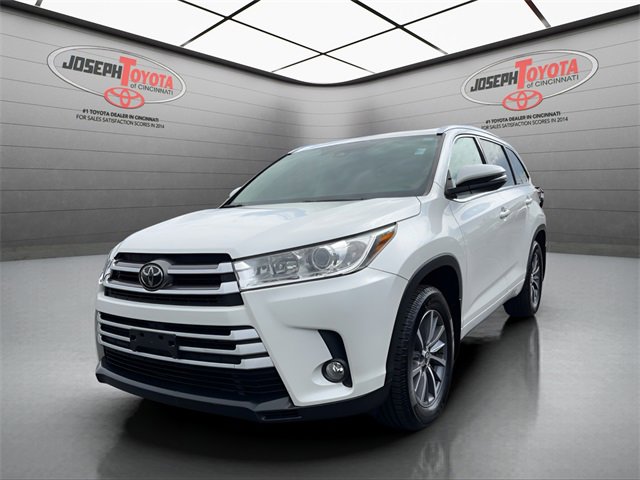 Certified 2018 Toyota Highlander XLE image 10