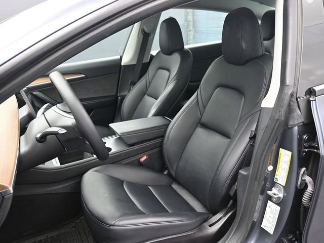 Used 2023 Tesla Model 3 Standard Range RWD image 8