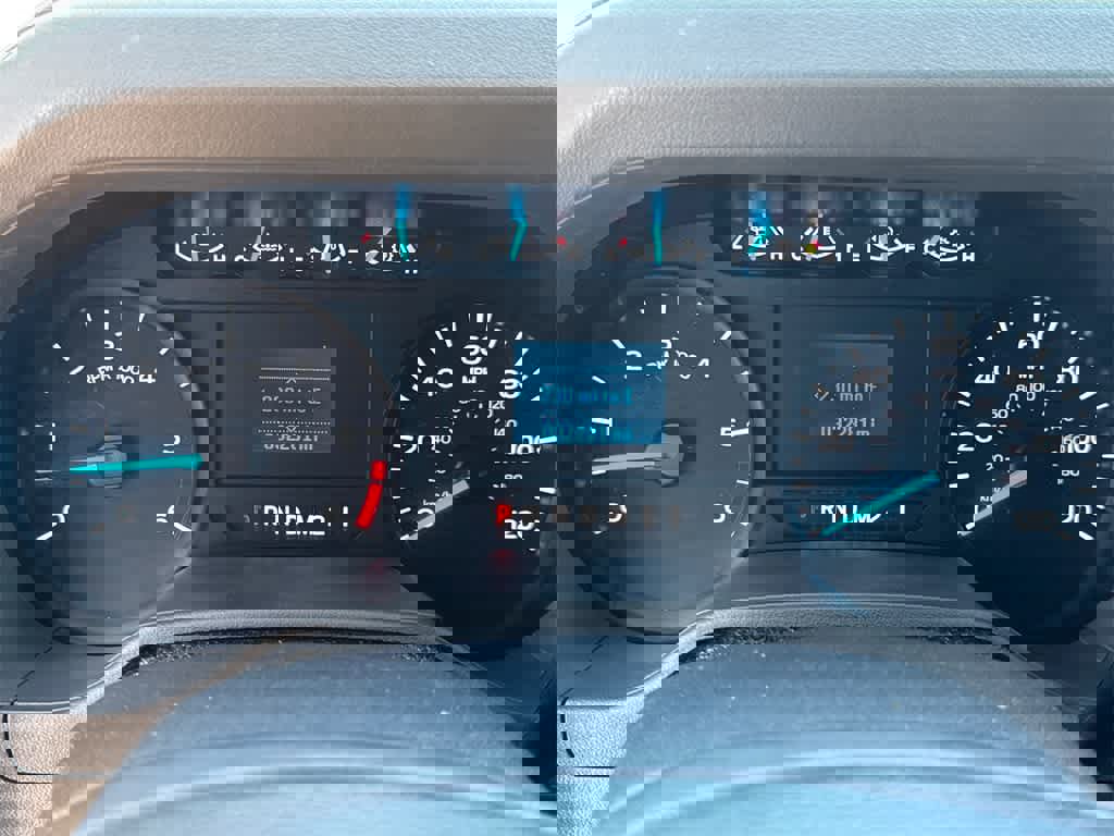 Used 2023 Ford E-450 and Econoline 450 Super Duty w/ Power Windows & Locks Group image 25