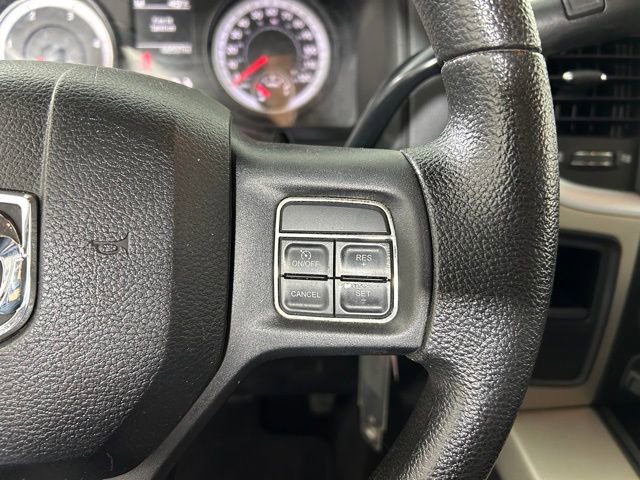 Used 2013 RAM 2500 SLT image 23